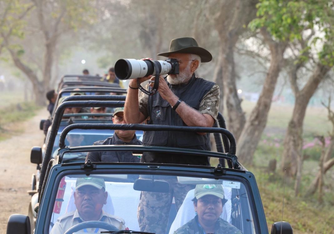 PM Modi rode elephant in Kaziranga National Park